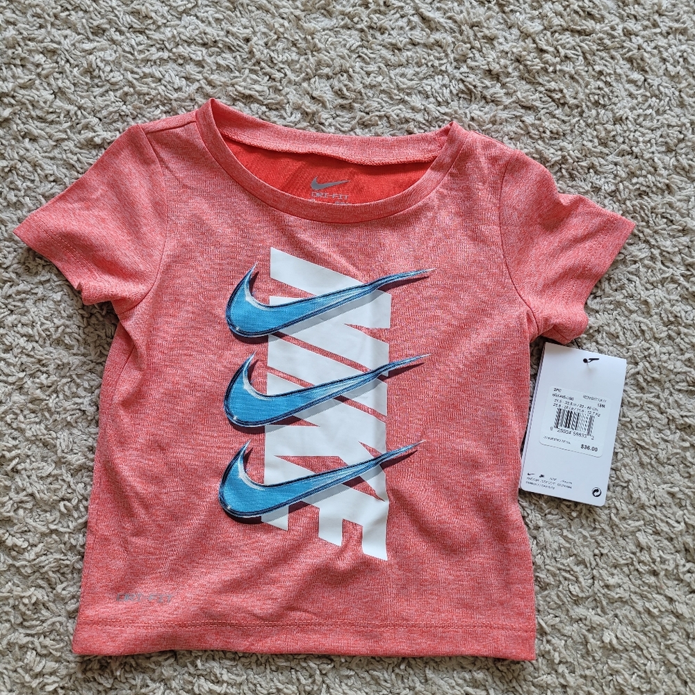 Lot of 2 NIKE athletic shirts 18M - 24M - Picture 4 of 7